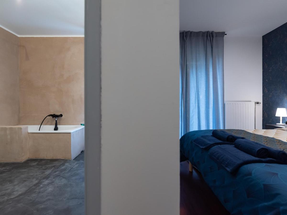 Апартаменты Le Phenix - Hypercentre 16 Personnes Garage Gratuit Wifi Jardin Barbecue Proche Parc Tete D'Or Вийёрбан Экстерьер фото